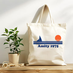 Amity 1975 Tote Bag - Funny Movie Gift - Tracked UK Post