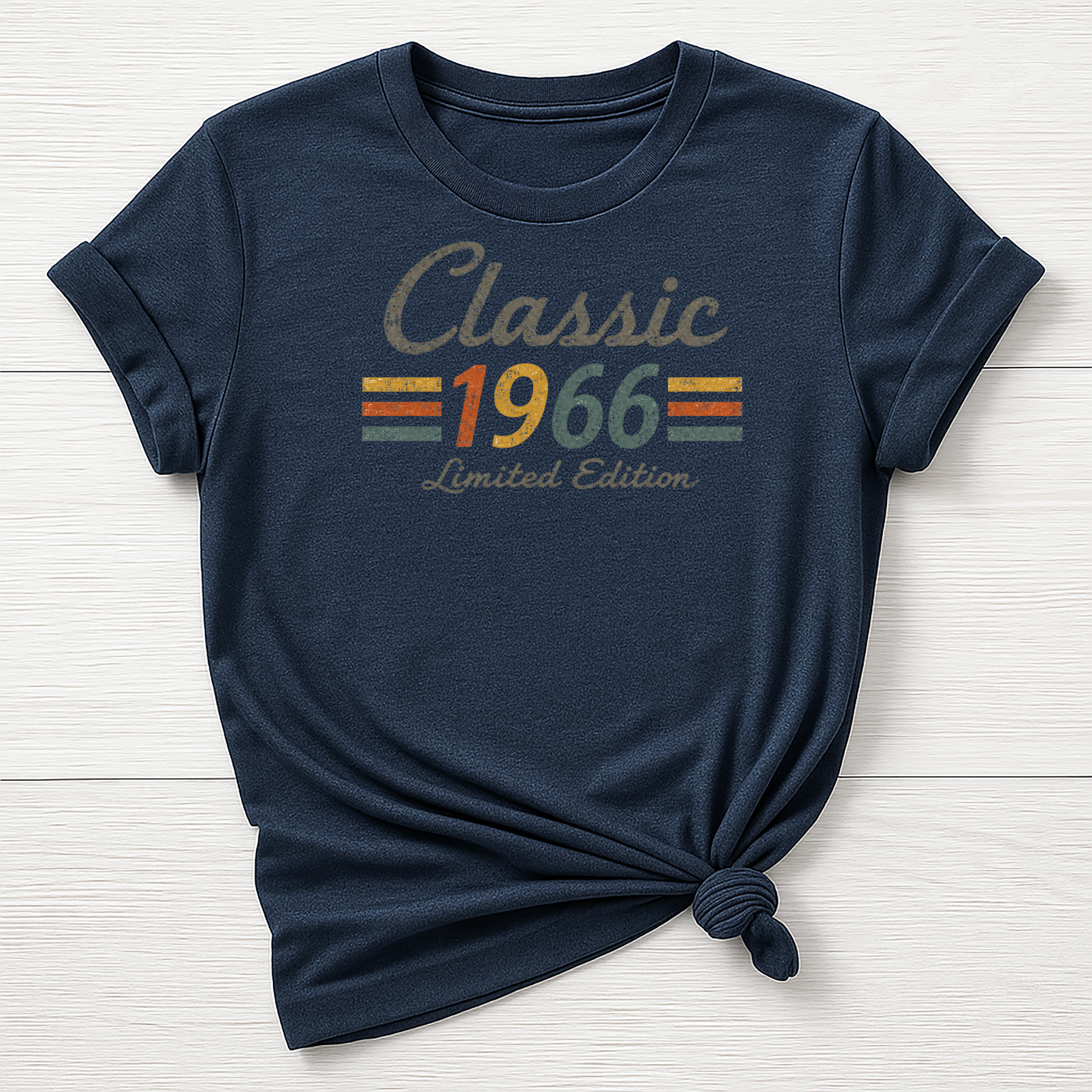 40th Birthday T-Shirt : Classic 1986 Design, Gildan Softstyle