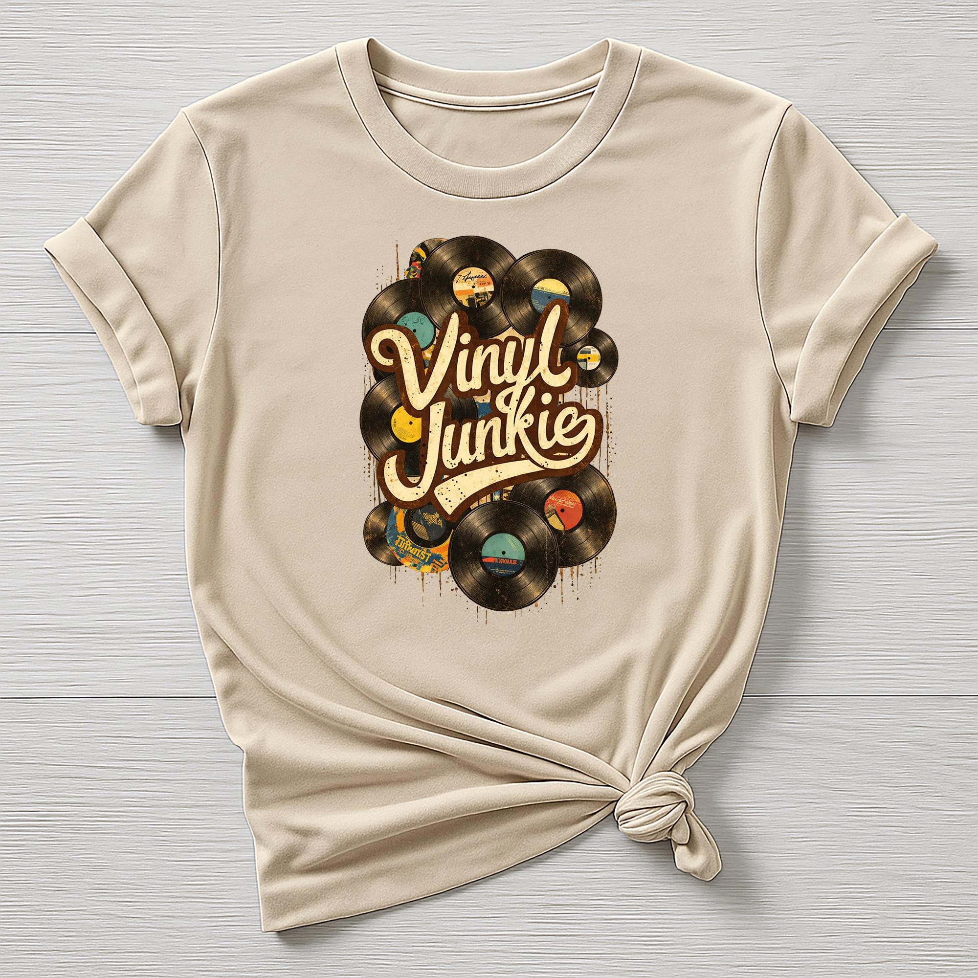 Music T-Shirt : Vinyl Junkie Design, Gildan Softstyle