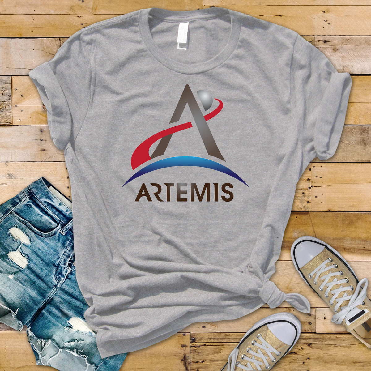 Moon Mission T-Shirt : Artemis Design, Gildan Softstyle
