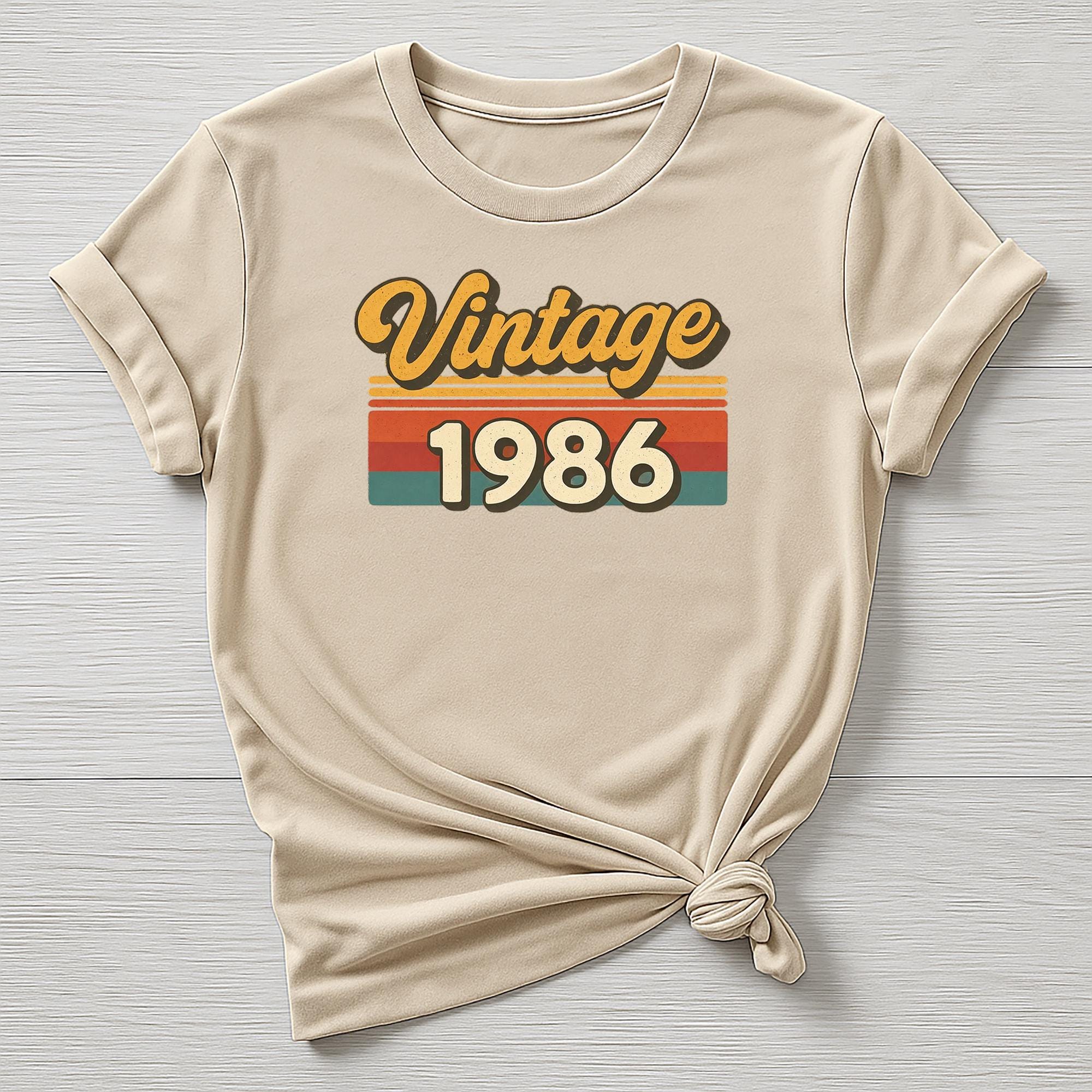 40th Birthday T-Shirt : Vintage 1986 Design, Gildan Softstyle