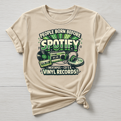 Music T-Shirt : People Born Before Design, Gildan Softstyle