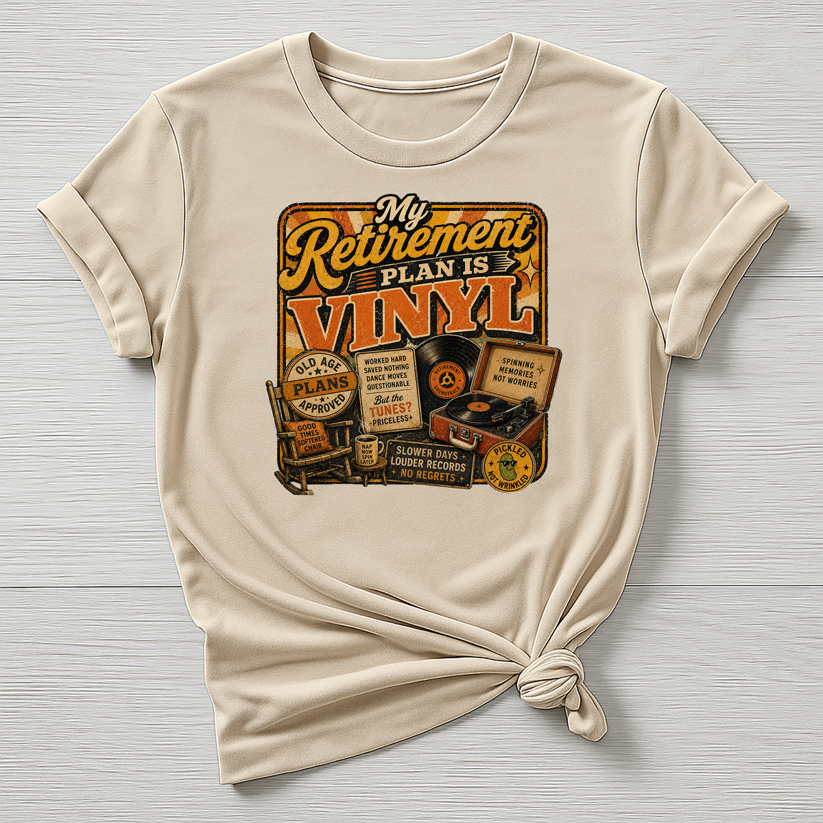 Music T-Shirt : My Retirement Plan is Vinyl Design, Gildan Softstyle
